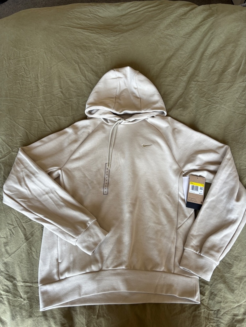 Nike Men’s Cream Crewneck Hoodie